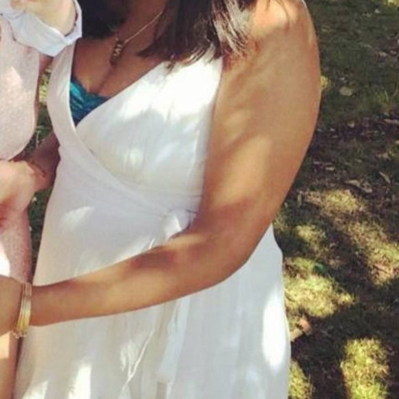 White wrap dress perfect for summer - Picture 4 of 8